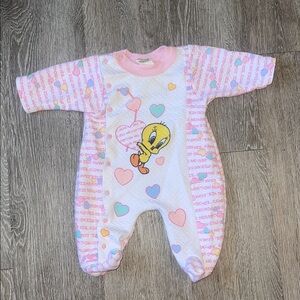 Vintage baby looney tunes Tweety Bird Baby Onesie size 3 months